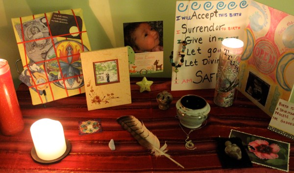 Altar made for the first week of my Sacred Pregnancy class.